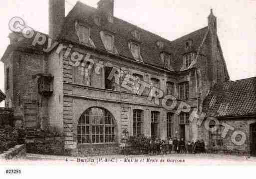 Ville de BARLIN, carte postale ancienne