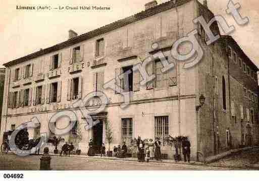 Ville de LIMOUX, carte postale ancienne