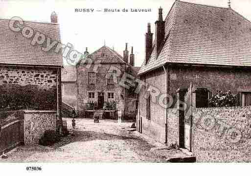 Ville de BUSSYLAPESLE, carte postale ancienne