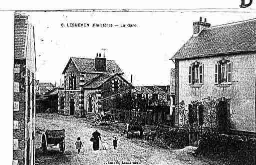 Ville de LESNEVEN Carte postale ancienne