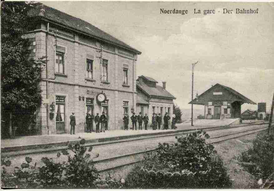 Ville de NOERDANGE Carte postale ancienne