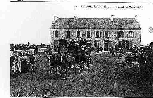 Ville de PLOGOFF Carte postale ancienne