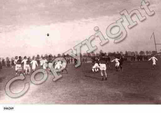 Ville de RUGBY Carte postale ancienne