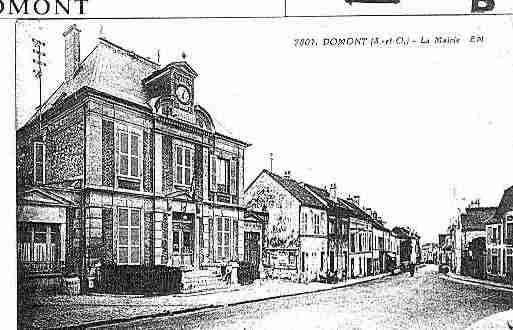 Ville de DOMONT Carte postale ancienne