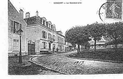 Ville de DOMONT Carte postale ancienne