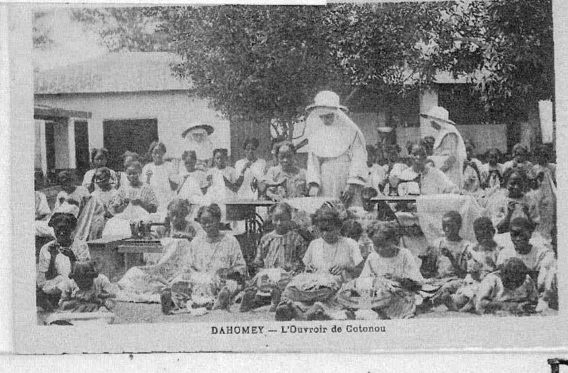 Ville de COTONOU Carte postale ancienne