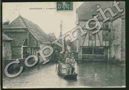 Ville de COURTERON Carte postale ancienne