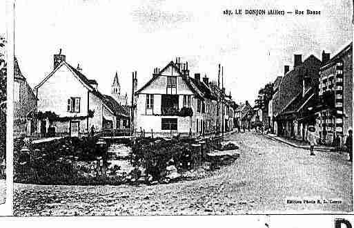 Ville de DONJON(LE) Carte postale ancienne