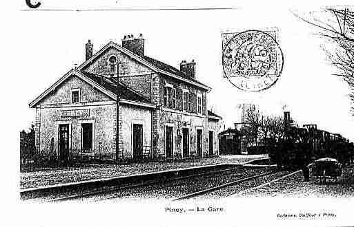 Ville de PINEY Carte postale ancienne