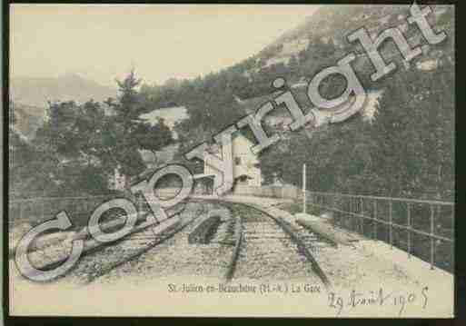 Ville de SAINTJULIENENBEAUCHENE Carte postale ancienne