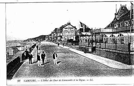 Ville de CABOURG Carte postale ancienne