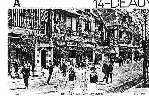 Ville de DEAUVILLE Carte postale ancienne