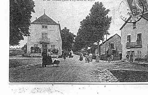 Ville de ISSURTILLE Carte postale ancienne