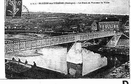 Ville de SAINTLEONSURVEZERE Carte postale ancienne