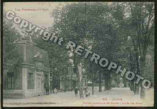 Ville de BAGNERESDELUCHON Carte postale ancienne