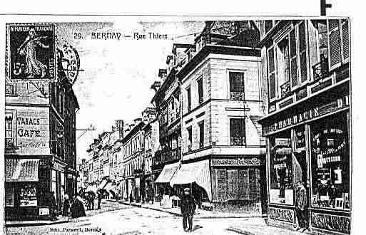 Ville de BERNAY Carte postale ancienne