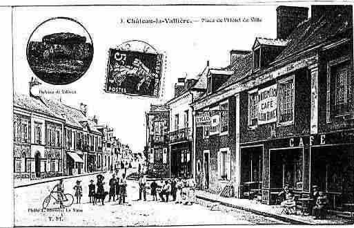 Ville de CHATEAULAVALLIERE Carte postale ancienne