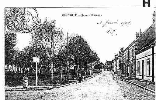 Ville de COURVILLESUREURE Carte postale ancienne