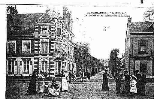 Ville de DAMVILLE Carte postale ancienne