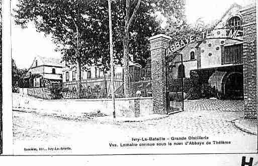 Ville de IVRYLABATAILLE Carte postale ancienne