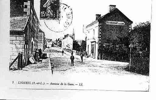 Ville de LIGUEIL Carte postale ancienne