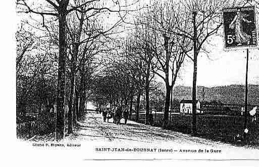 Ville de SAINTJEANDEBOURNAY Carte postale ancienne