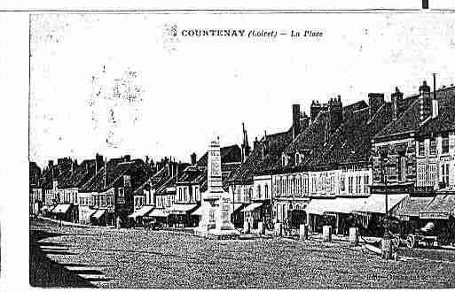 Ville de COURTENAY Carte postale ancienne