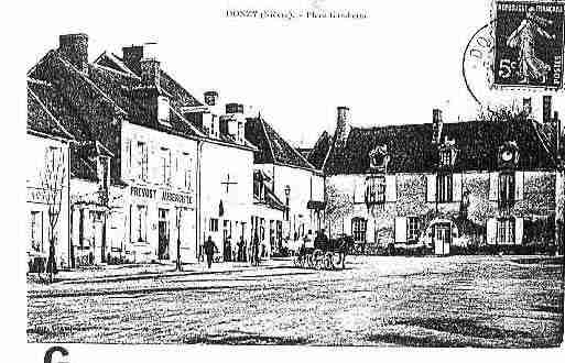 Ville de DONZY Carte postale ancienne