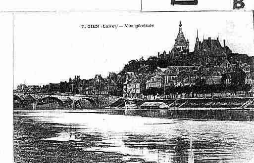 Ville de GIEN Carte postale ancienne