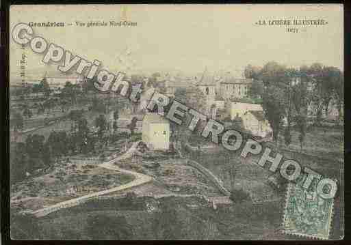 Ville de GRANDRIEU Carte postale ancienne