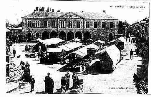 Ville de YVETOT Carte postale ancienne