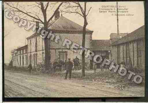 Ville de COURTISOLS Carte postale ancienne