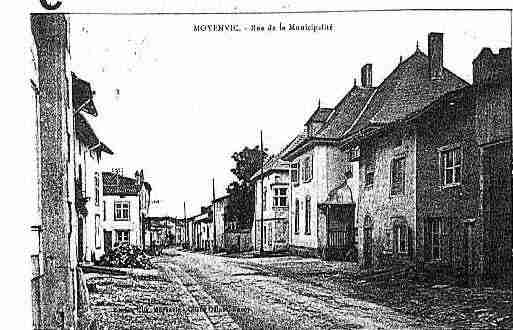 Ville de MOYENVIC Carte postale ancienne