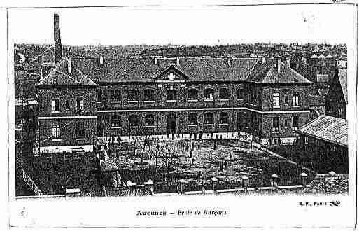 Ville de AVESNESSURHELPE Carte postale ancienne