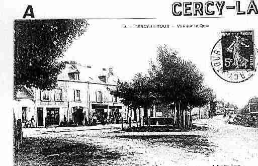 Ville de CERCYLATOUR Carte postale ancienne