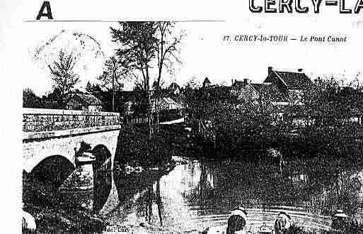 Ville de CERCYLATOUR Carte postale ancienne