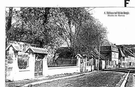 Ville de CHATEAUNEUFVALDEBARGIS Carte postale ancienne