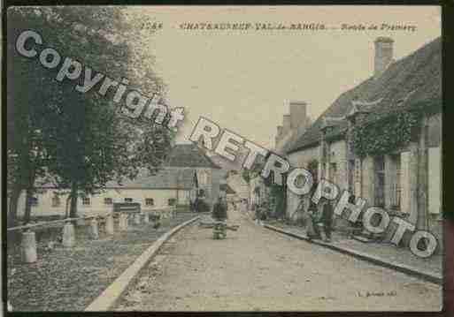 Ville de CHATEAUNEUFVALDEBARGIS Carte postale ancienne