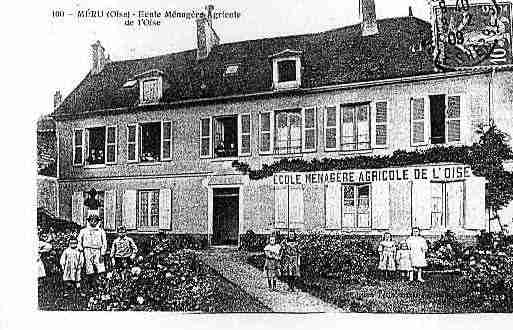 Ville de MERU Carte postale ancienne