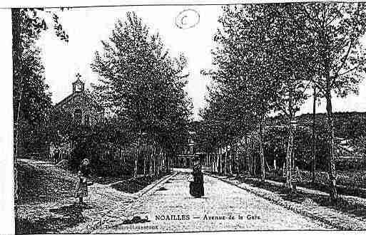 Ville de NOAILLES Carte postale ancienne