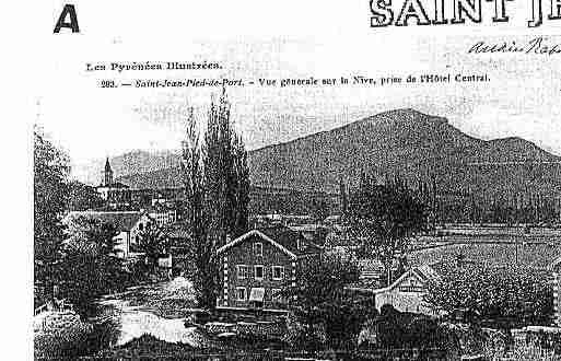 Ville de SAINTJEANPIEDDEPORT Carte postale ancienne