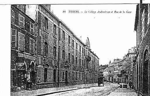 Ville de THIERS Carte postale ancienne