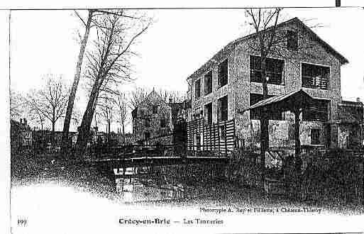 Ville de CRECYLACHAPELLE Carte postale ancienne