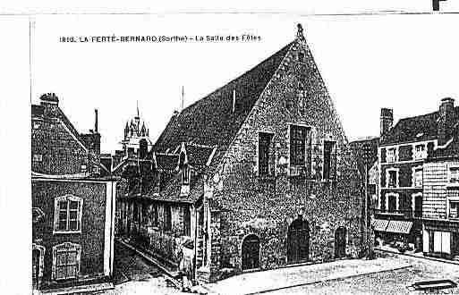 Ville de FERTEBERNARD(LA) Carte postale ancienne