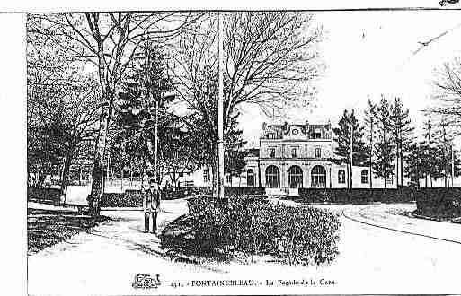 Ville de FONTAINEBLEAU Carte postale ancienne