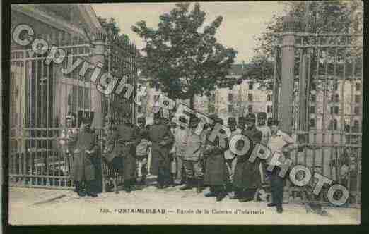 Ville de FONTAINEBLEAU Carte postale ancienne