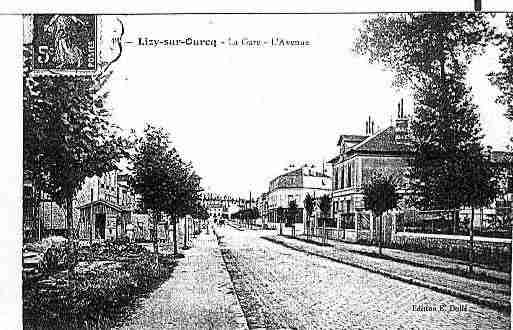 Ville de LIZYSUROURCQ Carte postale ancienne