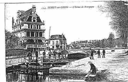 Ville de MORETSURLOING Carte postale ancienne