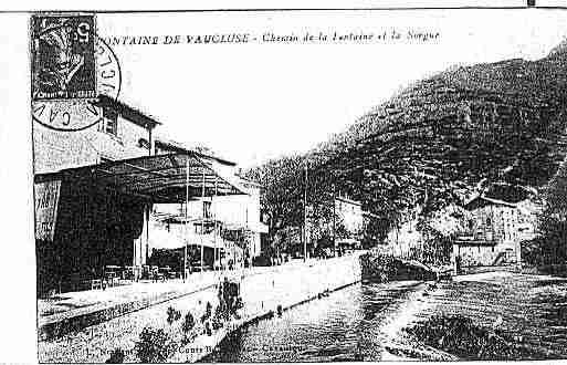 Ville de FONTAINEDEVAUCLUSE Carte postale ancienne