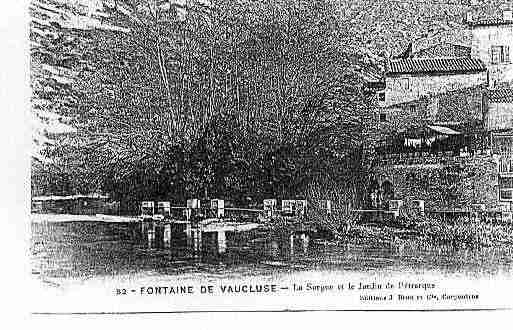 Ville de FONTAINEDEVAUCLUSE Carte postale ancienne